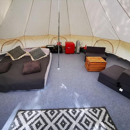Hotel Glamping Kaliska Łochów Exterior foto