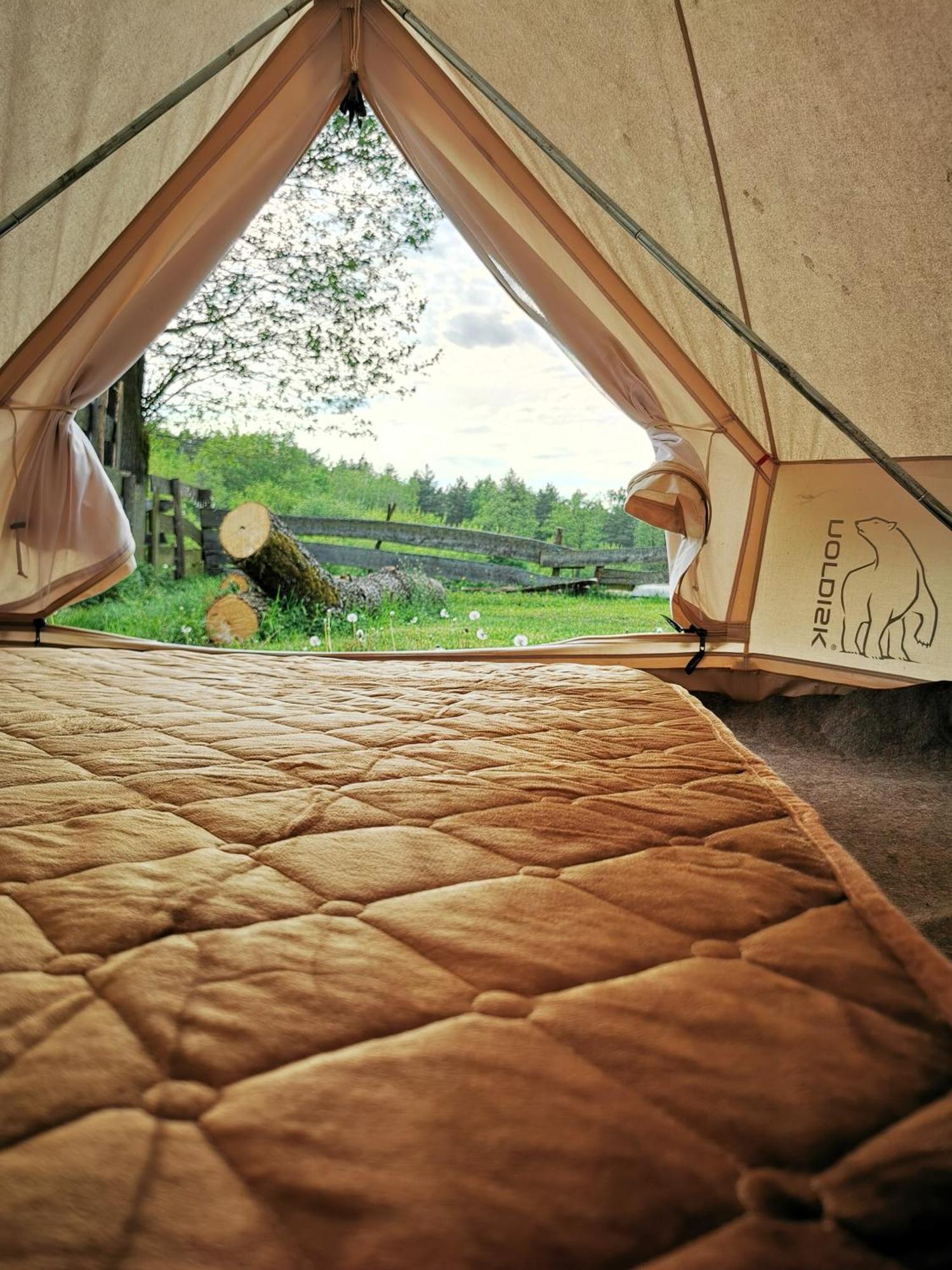 Hotel Glamping Kaliska Łochów Exterior foto