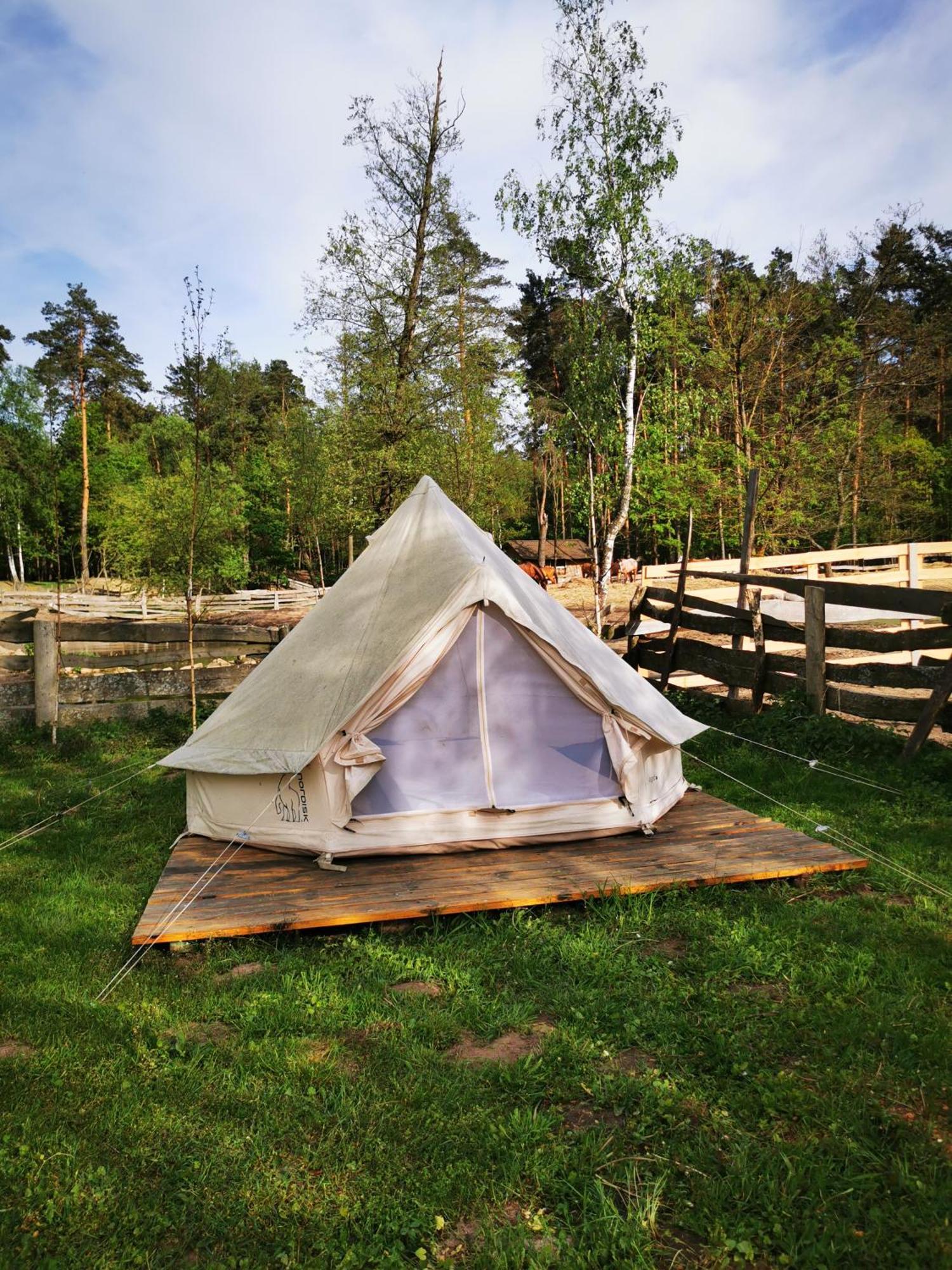 Hotel Glamping Kaliska Łochów Exterior foto